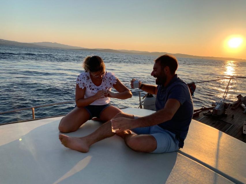 From Palau: Boat Sunset Tour to La Maddalena Archipelago - Discovering the Islands