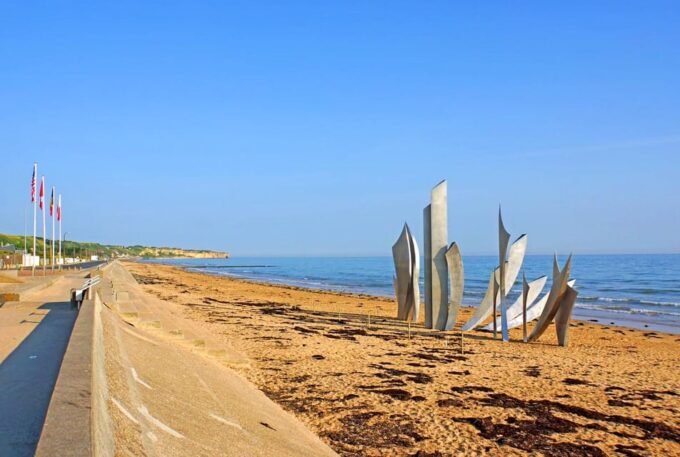 From Paris: 2-Day D-Day Tour With Private Guide - American Cemetery of Colleville-sur-Mer