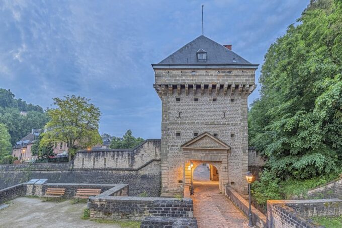 From Paris: Luxembourg City Day Trip With Private Guide - Inclusions and Exclusions