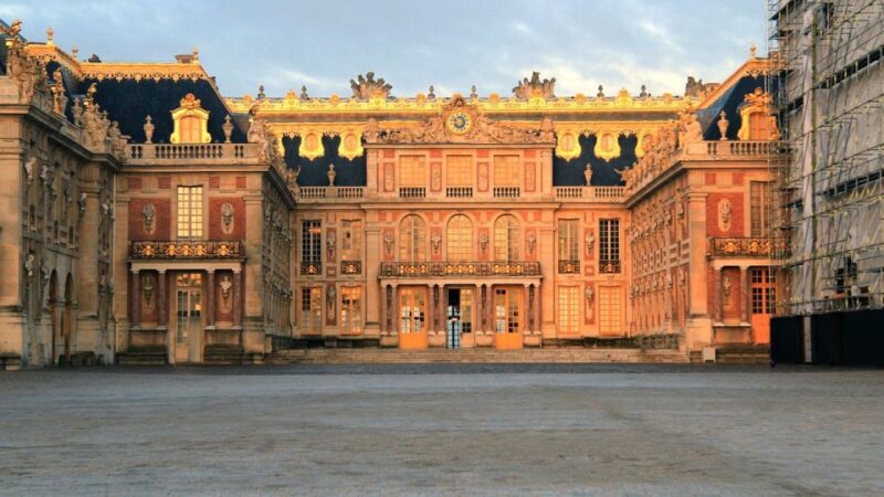 From Paris: Skip-The-Line Versailles Palace Private Tour - Entrance and Guided Tour