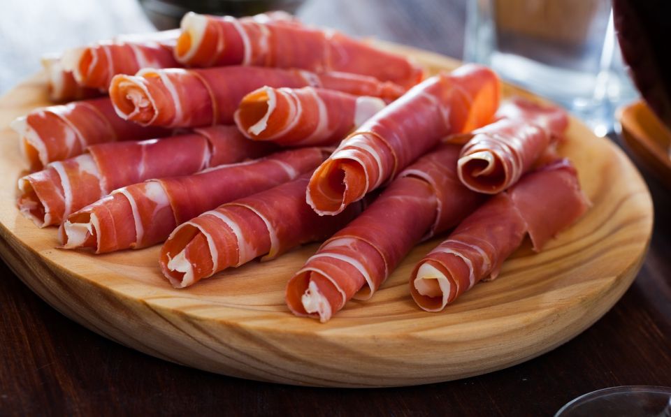 From Parma: Parmigiano and Parma Ham Guided Food Tour - Ham and Wine Tasting Experience