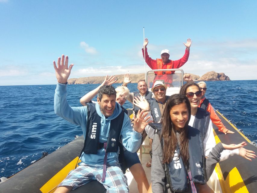 From Peniche: 1-Hour Cabo Carvoeiro Boat Tour - Meeting Point