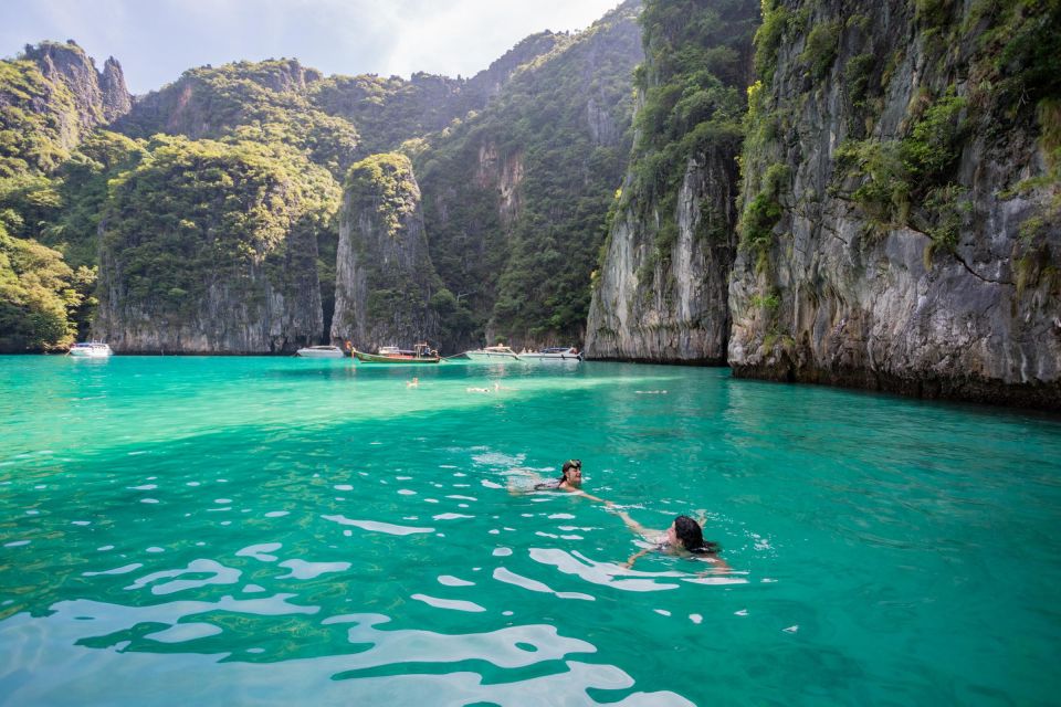 From Phi Phi Island: Maya Bay Sunset & Plankton by Speedboat - Pileh Lagoon Swimming