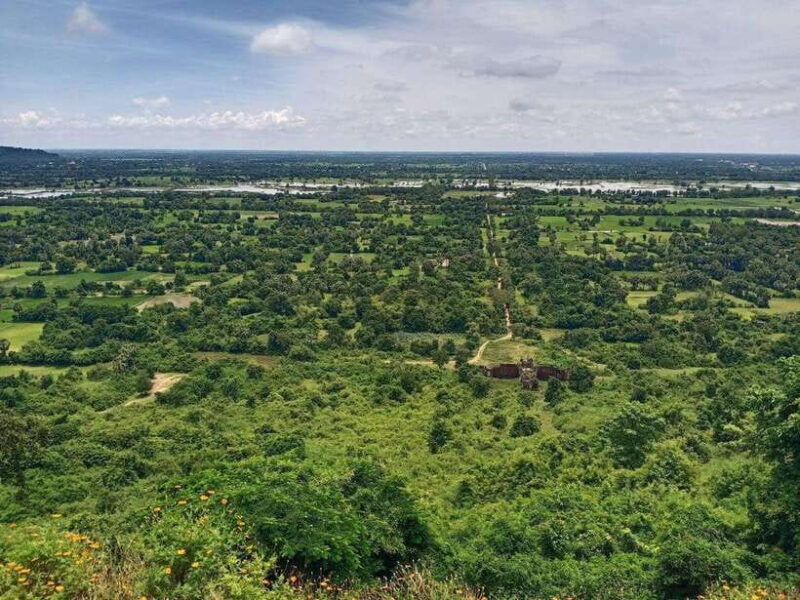 From Phnom Penh: Kampong Cham Day Trip with Nokor Bachey - A Closer Look at the Kampong Cham Day Trip