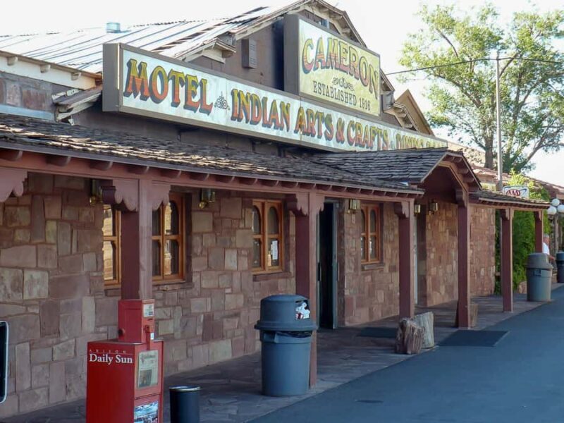 From Phoenix: Grand Canyon, Sedona, and Oak Creek Day Trip - The Guides: Knowledgeable, Friendly, and Engaging