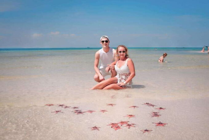 From Phu Quoc: 2 Islands Premium Group Tour - Relaxation and Swimming at May Rut Trong Island