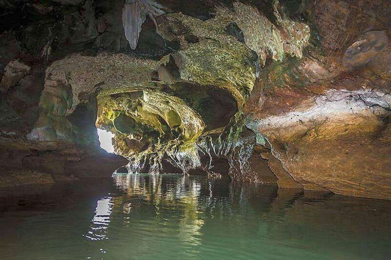 From Phuket: James Bond Sunset Boat Tour & Canoe Adventure - Meals and Amenities