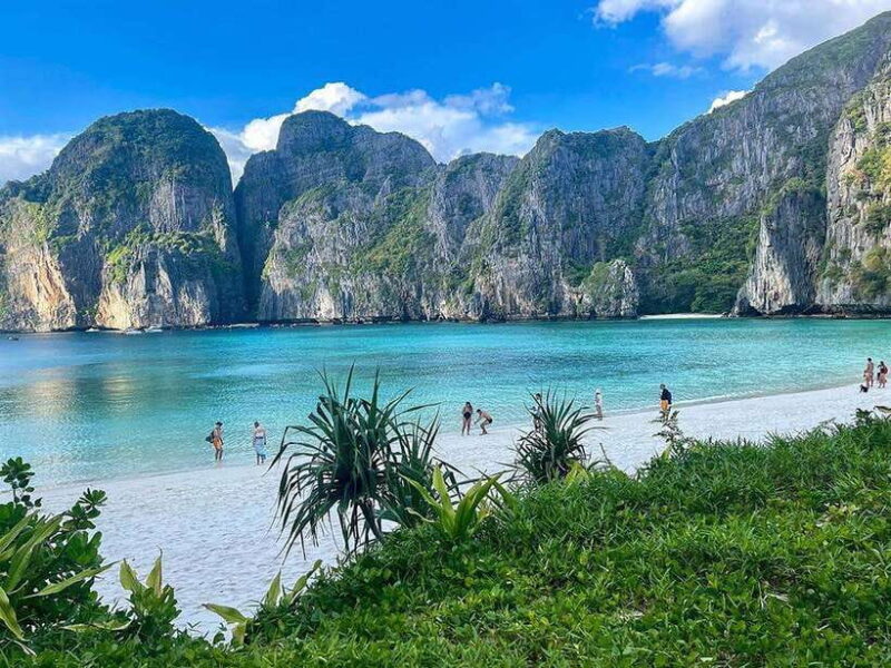 From Phuket: Phi Phi and Khai Islands Speedboat Tour - Discovering Pileh Lagoon