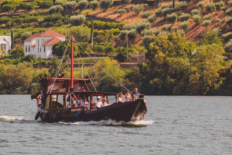 From Pinhão: Douro Valley Rabelo Boat Tour With Audio Guide - Recommended Preparations