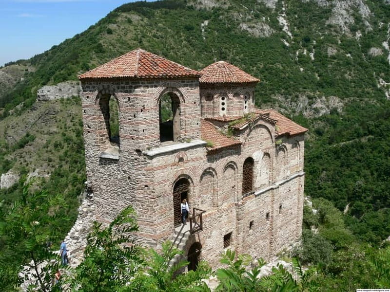 From Plovdiv: Bachkovo Monastery & Asens Fortress Tour - Who Is This Tour Best For?