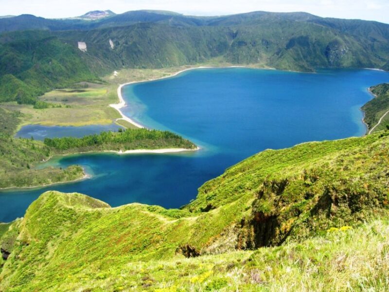 From Ponta Delgada: Lagoa do Fogo Half-Day Jeep Tour - What Makes This Tour Special?