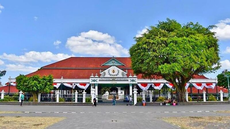 From Port Semarang : Yogyakarta Private Tour With Lunch - Museum Keraton Yogyakarta