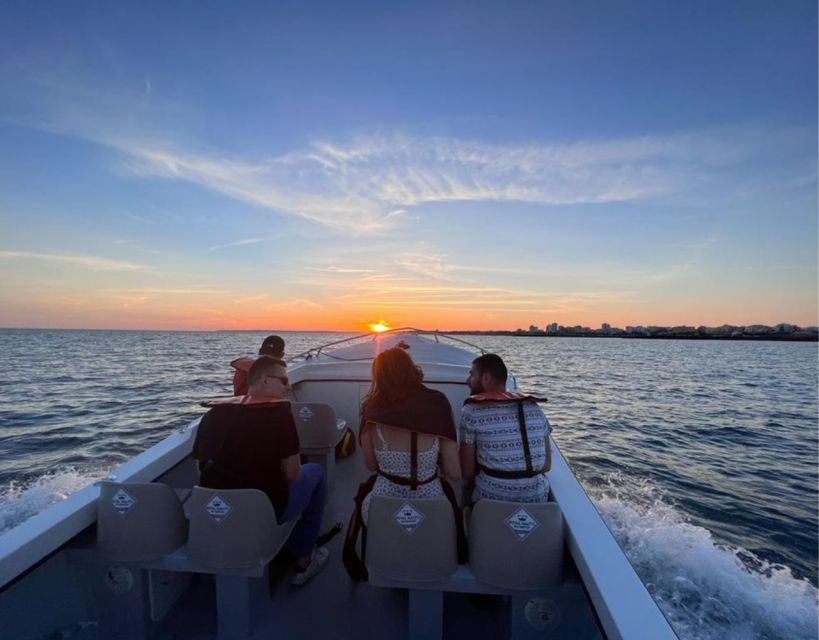 From Portimão: 1.5-hour Benagil Caves Sunset Boat Tour - Tour Features
