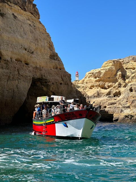 From Portimão: Early Birds Benagil Tour By Traditional Boat - Key Points