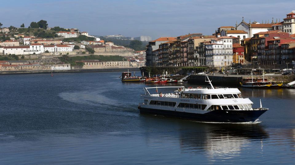 From Porto: Douro River Cruise, Winery Visit & Lunch - Departure and Arrival