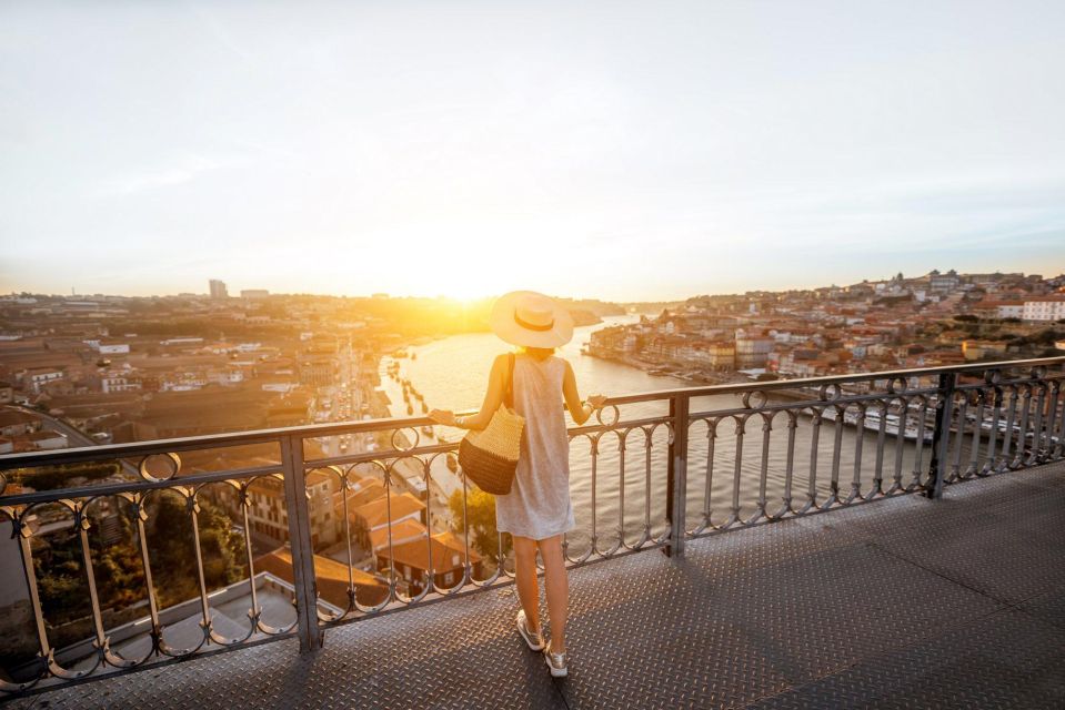 From Porto: Douro Tour - Pinhão/Régua 1 Day - Returning to Porto City Hall