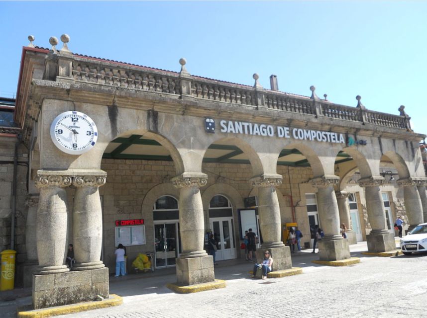 From Porto: Private Sightseeing Santiago Da Compostela Tour - Historical Landmarks