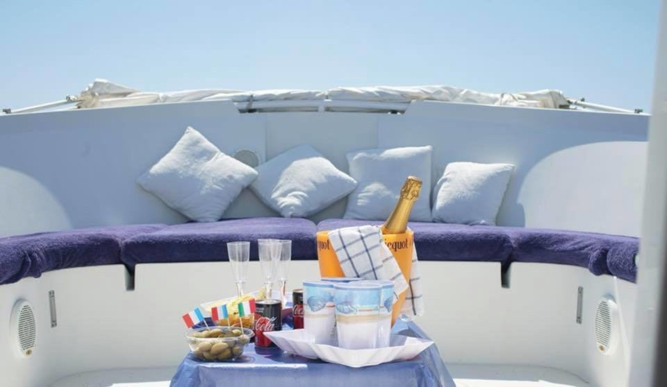 From Porto San Paolo: 4-hour boat tour to Tavolara - The boat and logistics