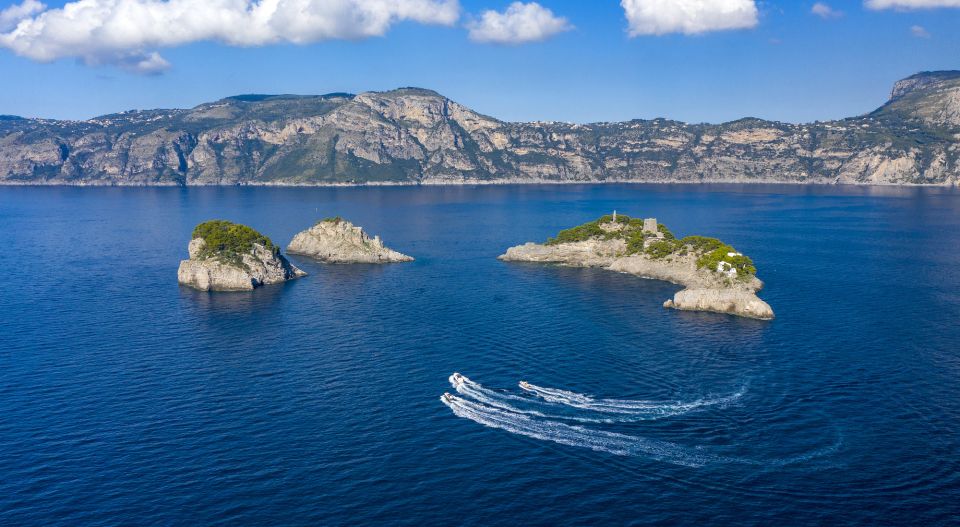 From Positano: Amalfi Coast & Li Galli Island Private Cruise - Live Tour Guide and Group