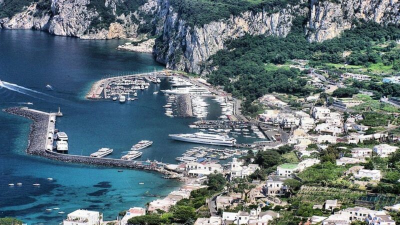 From Positano: Capri Island Group Cruise with Blue Grotto - Key Points