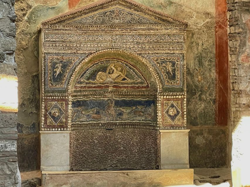 From Positano: Pompeii Tour Small Group All Inclusive - Guided Tour Details