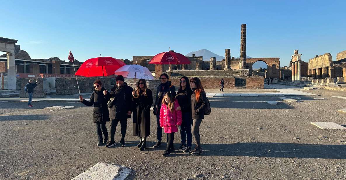 From Positano: Pompeii, Vesuvius, & Wine Tasting With Lunch - Savoring Local Cuisine and Wines