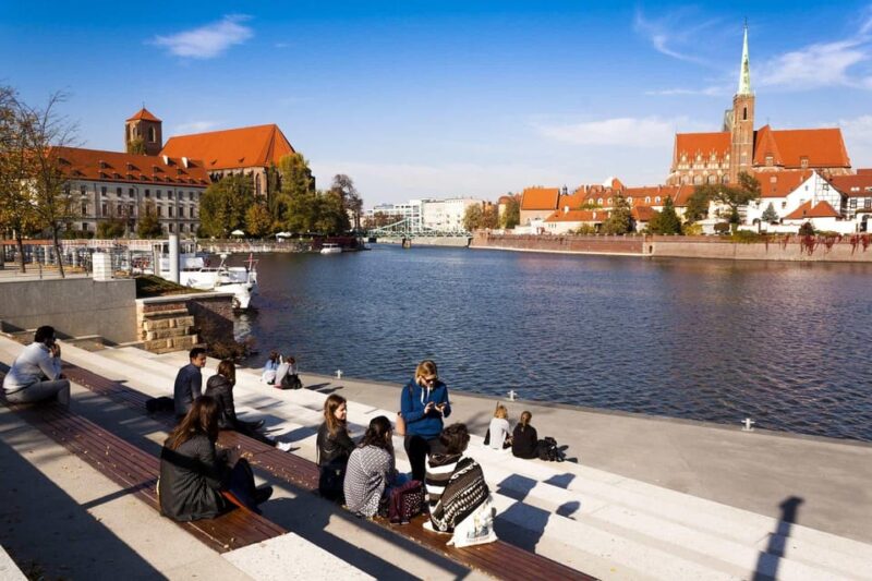 From Prague: Day Trip to Wroclaw - Transportation and Pickup Details