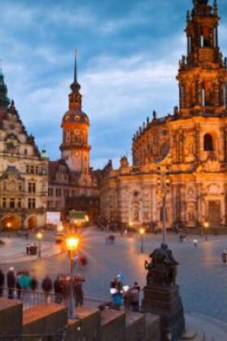From Prague: Dresden Day Trip - Free Time and Souvenirs