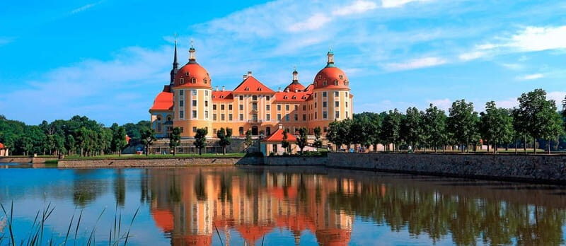 From Prague: Dresden, Moritzburg Castle & Meissen Day Tour - An In-Depth Look at the Experience