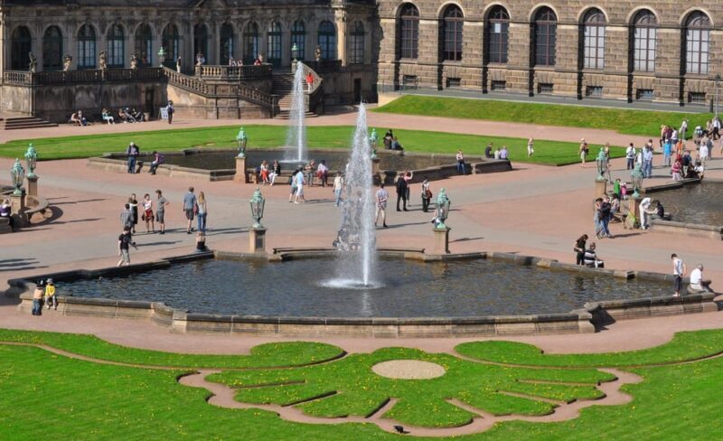 From Prague: Dresden & Schloss Moritzburg Day Trip - Analyzing the Price and Value