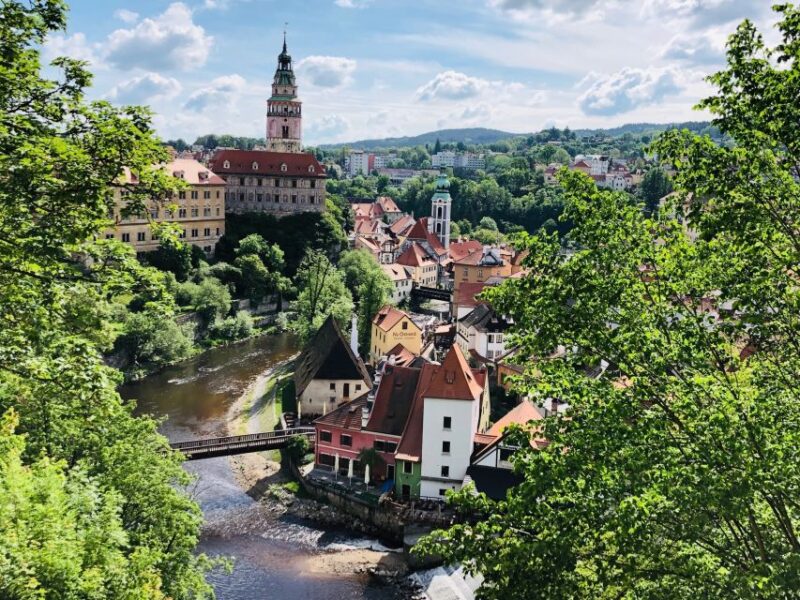 From Prague: Full-Day Cesky Krumlov Tour With Castle Entry - Meeting Point