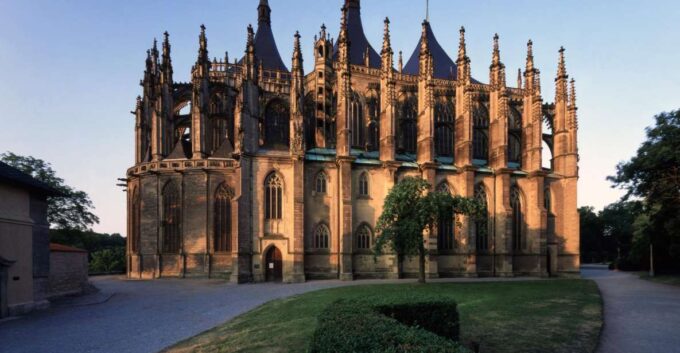 From Prague: Kutna Hora Walking Tour & St. Barbara Cathedral - Inclusions and Suitability