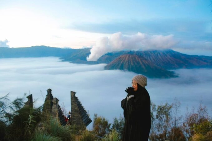 From Probolinggo: 1-Day Mount Bromo Sunrise Trip & Breakfast - Weather Considerations