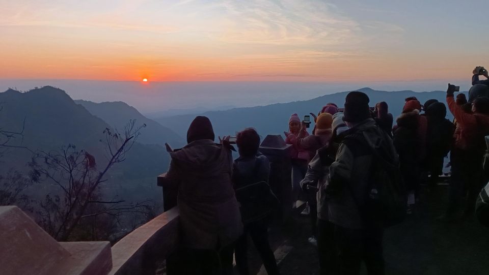 From Probolinggo: Bromo Sunrise & Crater Tour - Itinerary Highlights