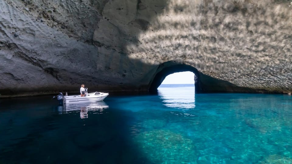 From Provatas Milos: Boat Rental to Kleftiko with Training - Key Points