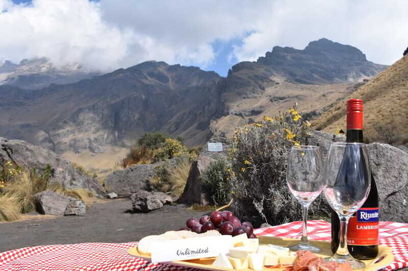 From Puebla: Hiking Iztaccihuatl romantic for couples - The Sum Up