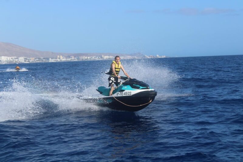 From Puerto Colon : 1 Hour Adrenaline Jetski Tour - Safety Considerations and Restrictions