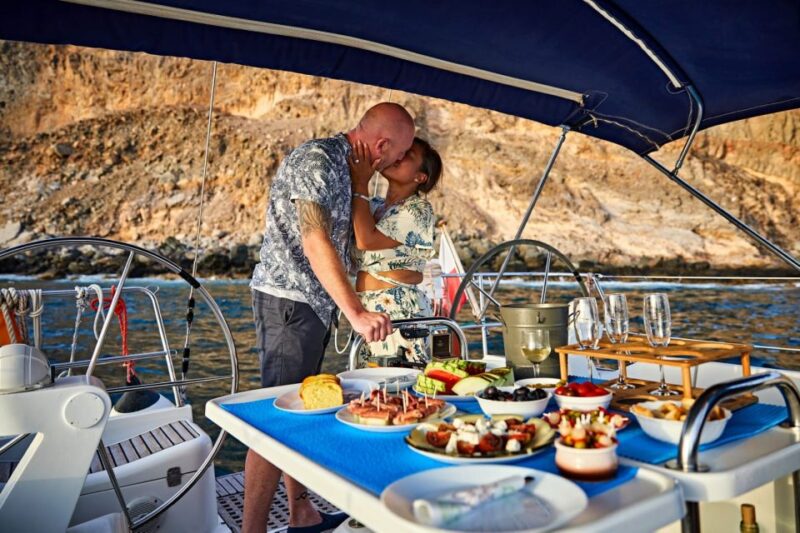 From Puerto De Mogán: Private Sailing Trip & Snorkeling - Customer Reviews and Ratings