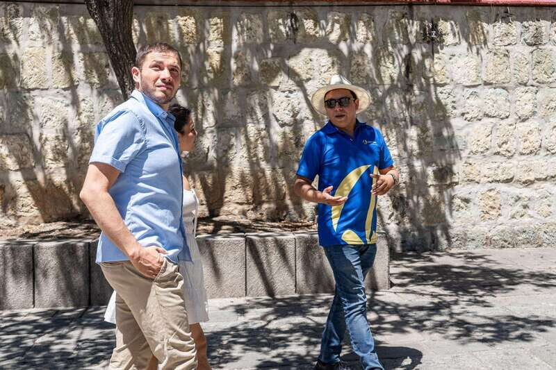 From Puerto Escondido: Gataway to Oaxaca in one day. - FAQs