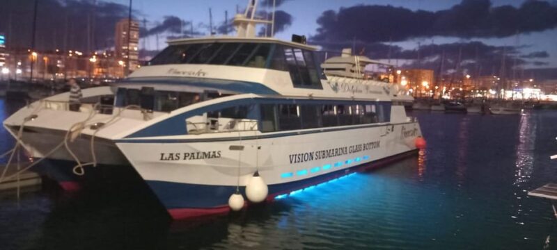 From Puerto Rico: Boat Party Along the Coast. - Immerse in the Vibrant Party Atmosphere