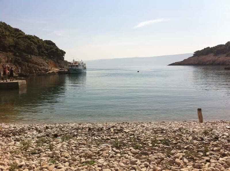 From Punat: Plavnik Island Boat Tour with Lunch - Exploring the Plavnik Island Boat Tour from Punat: A Detailed Look