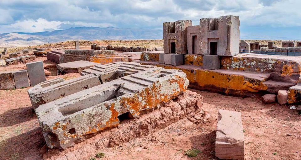 From Puno || Exploring La Paz and Tiwanaku || Full Day - Key Points