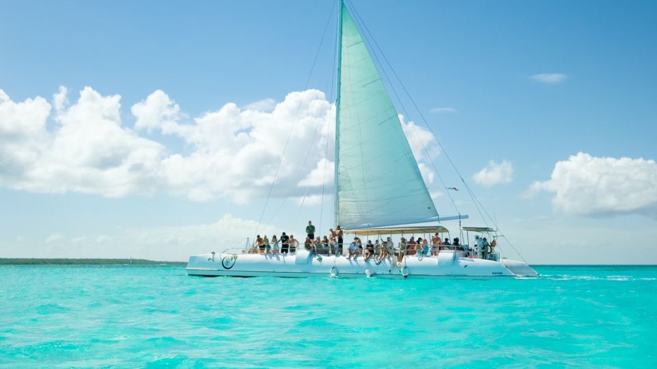 From Punta Cana: Saona Island Catamaran Tour W/ Buffet Lunch - Hotel Pickup and Dropoff