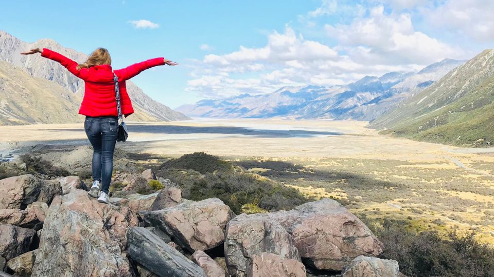 From Queenstown: Mount Cook Heli-Hike and Bus Tour Combo - Important Details to Note