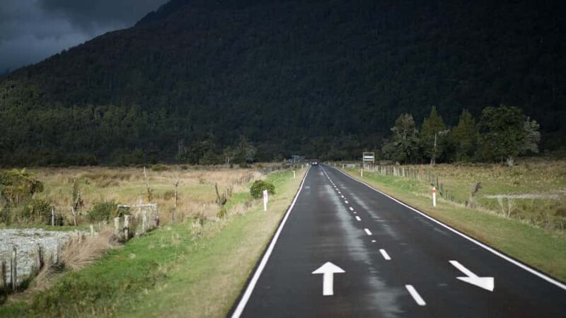From Queenstown: Scenic One-Way Tour to Franz Josef - A Detailed Look at the Journey