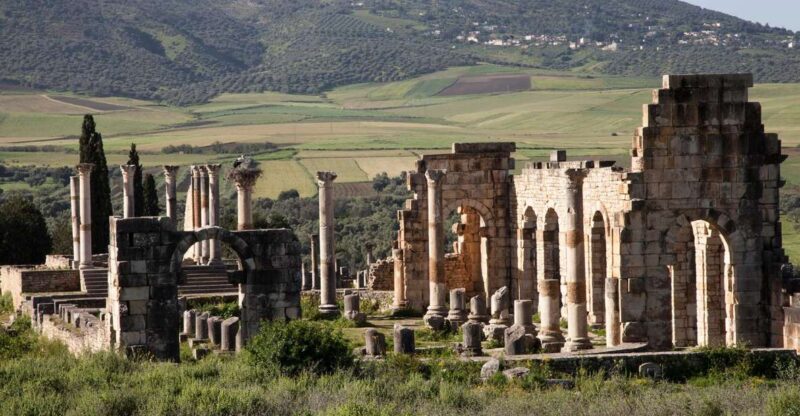 From Rabat: Volubilis and Meknes Full-day Tour - Exploring Meknes