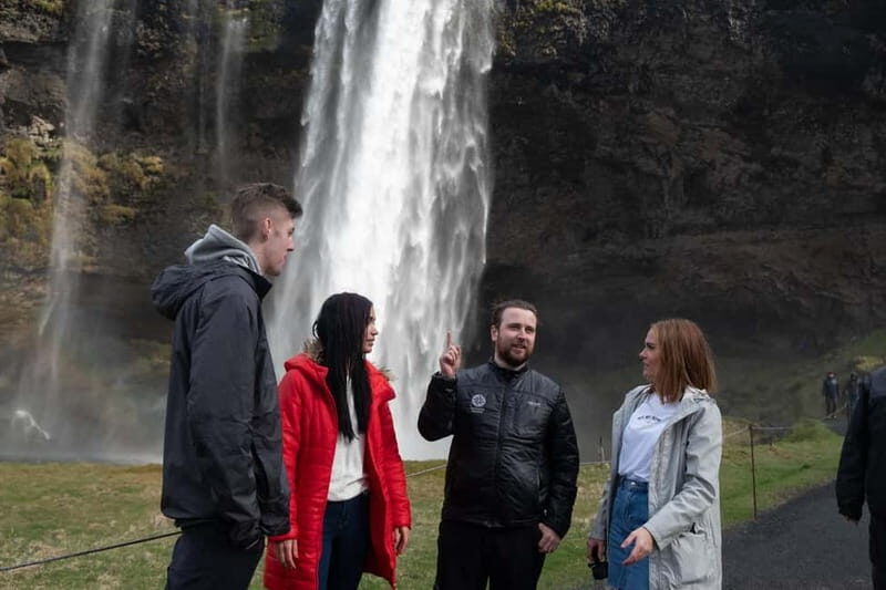 From Reykjavík: 6-Day Around Iceland Ring Road Tour - Key Points