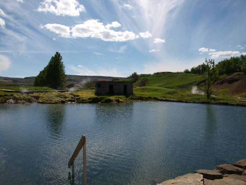From Reykjavik: Golden Circle and Secret Lagoon Day Tour - Key Points