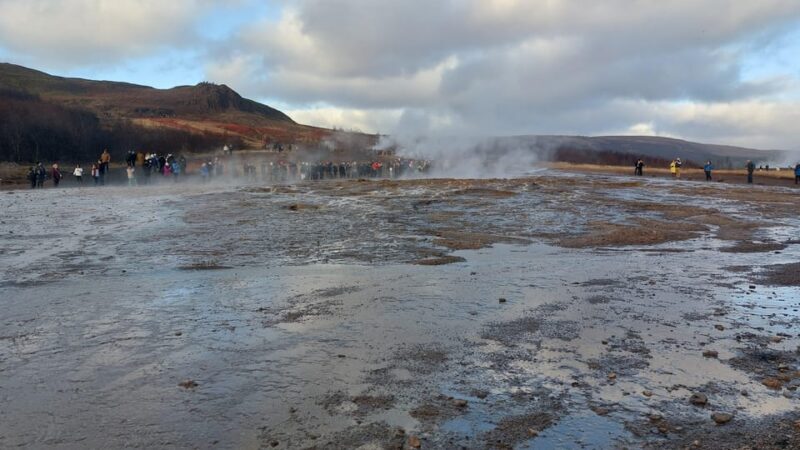 From Reykjavik: Guided private Golden Circle day-tour. - Who is this tour best suited for?
