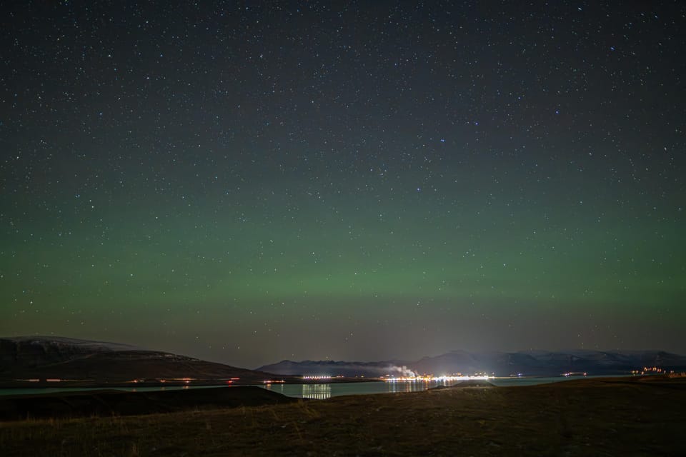 From Reykjavik: New Year's Eve Northern Lights Tour - Exploring the Experience